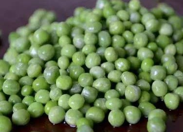 Quick-frozen green Peas